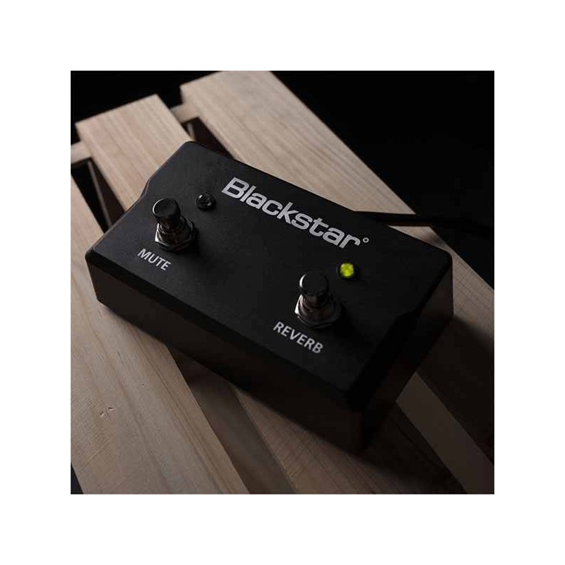 Image d'un footswitch FS-17, de la marque Blackstar