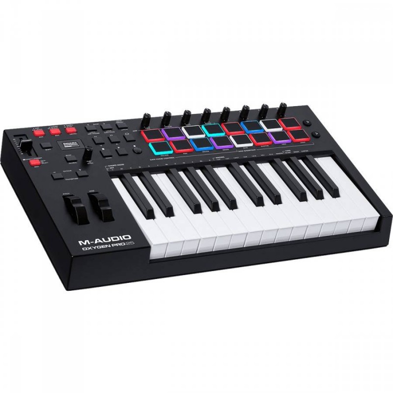 CLAVIER MAITRE NOVATION 25 NOTES/16 PADS LAUNCHKEY-25-MK3