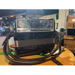 Image d'un accordéon Cavagnolo Chromatique noir, de la marque Odysée