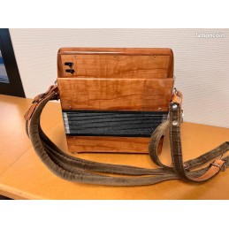 Image d'un accordéon Diatonique d'occasion Aubrac 2, de la marque Maugein