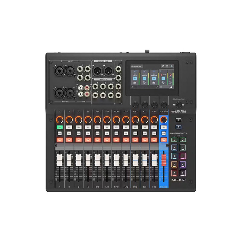 Image d'une console de mixage de couleur blanche, de la marque Yamaha