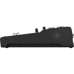 Image d'une console de mixage de couleur noir, de la marque Yamaha