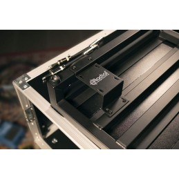 Image d'un chassis grand format, TrainTRack Plus racket métal pour pedalboard de la marque Radial