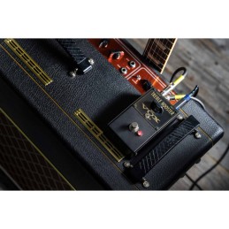 Image d'une pédale de guitare électrique Treble Booster VTB-1, de la marque Vox