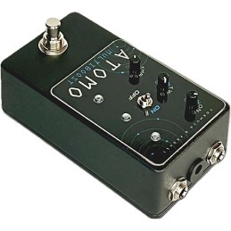 Image d'une pédale Atomo Multiboost, de la marque Formula B