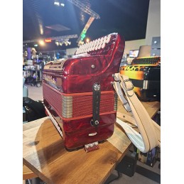 Image d'un accordéon chromatique, rouge de 60 basses d'Ocassion, de la marque Fratelli Crosio