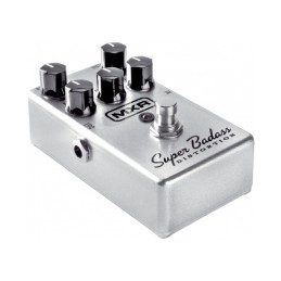 Image d'une pédale de Distorsion M75 Super Badass, de la marque MXR