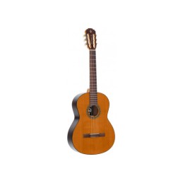 Image d'une guitare classique P200 Étude 4/4, de la marque Pleyel