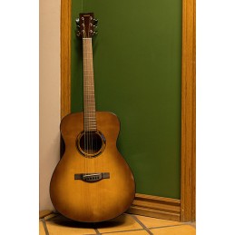 Image d'une guitare Folk Électro-Acoustique TAS1 E, de couleur Sand Burst, de la marque Yamaha