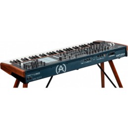 Image d'un synthétiseur Polybrute, de la marque Arturia