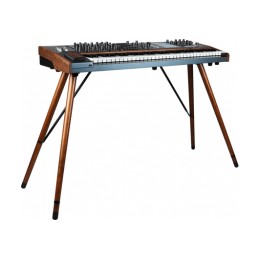 Image d'un synthétiseur Polybrute, de la marque Arturia