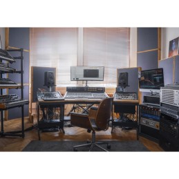 Image d'un moniteur de studio, A7V, de la marque Adam Audio
