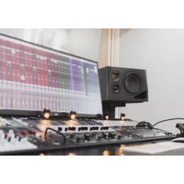 Image d'un moniteur de Studio, A8H, de la marque Adam Audio