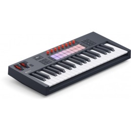 Image d'un Clavier maître FLkey 2 37 , de la marque Novation