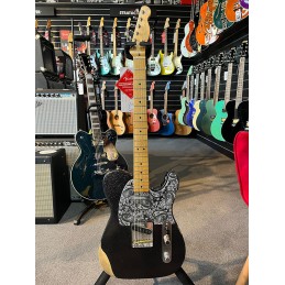 Image d'une Guitare Électrique Brad Paisley Road Worn Telecaster, de couleur Black Sparkle , de la marque Fender