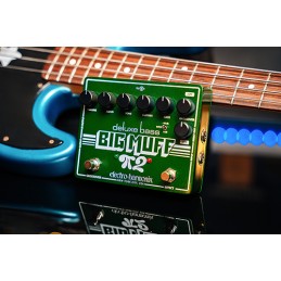 Image d'une Pédale Fuzz Deluxe Bass Big Muff Pi 2, de la marque Electro Harmonix