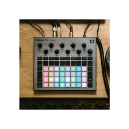Image d'une Boîte à Rythme Circuit Rhythm, de la marque Novation