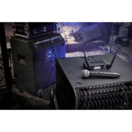 Image d'un Système Sans Fil GLXD24+ Avec Microphone Voix SM58, de la marque Shure